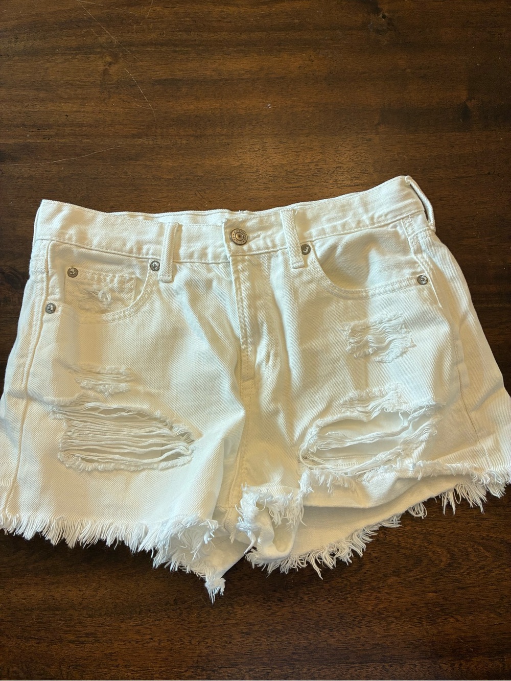 American Eagle Jean Shorts Women’s 4 Hi-Rise Festival Midi White Denim Cutoff